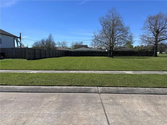 $55,000 | 2308 Benjamin Street, Arabi, LA 70032