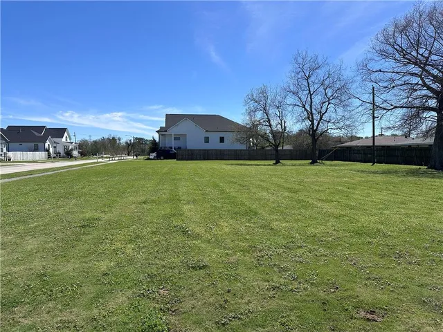 $55,000 | 2308 Benjamin Street, Arabi, LA 70032