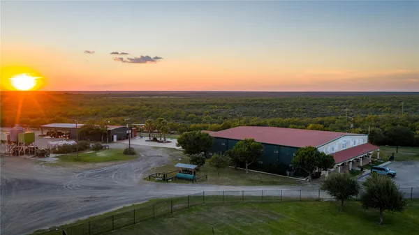 $12,200,000 | 3745 Cr 4006 Crystal City Tx 78839, Crystal City, TX 78839