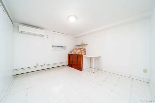 $998,000 | 166-61 17th Road | Clearview