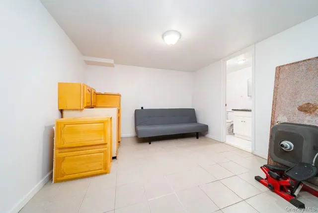 $998,000 | 166-61 17th Road | Clearview