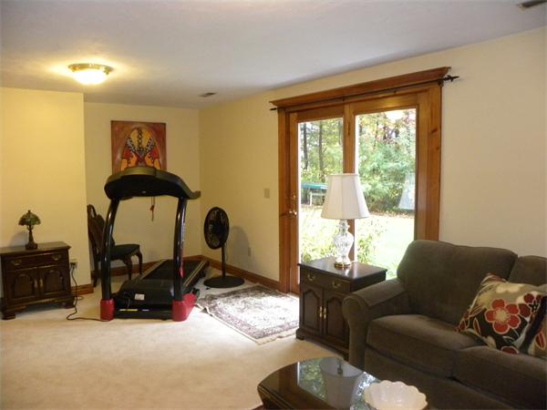 36 Freeman Road Charlton, MA 01507 - Photo 16 of 29