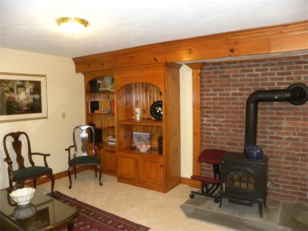 36 Freeman Road Charlton, MA 01507 - Photo 17 of 29