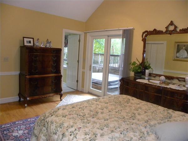 36 Freeman Road Charlton, MA 01507 - Photo 8 of 29
