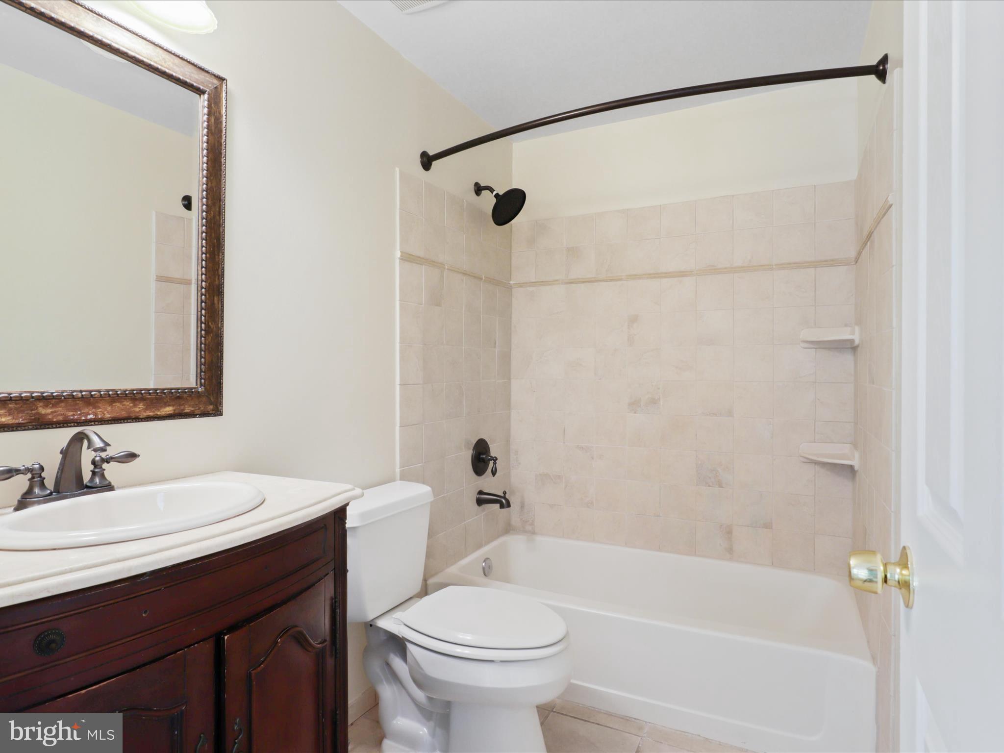1554 Deer Point Way Reston, VA 20194 - Photo 26 of 69