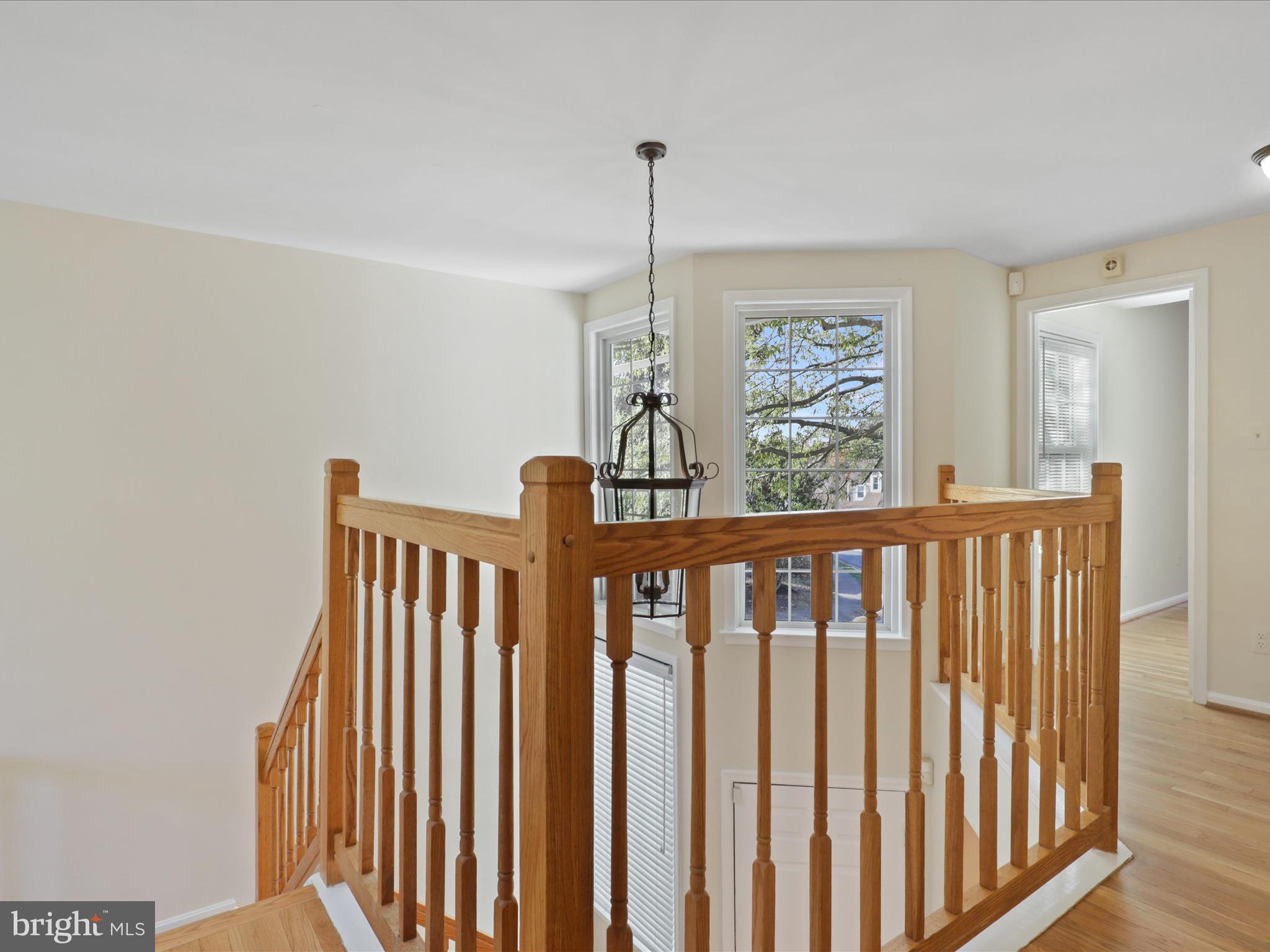 1554 Deer Point Way Reston, VA 20194 - Photo 27 of 69