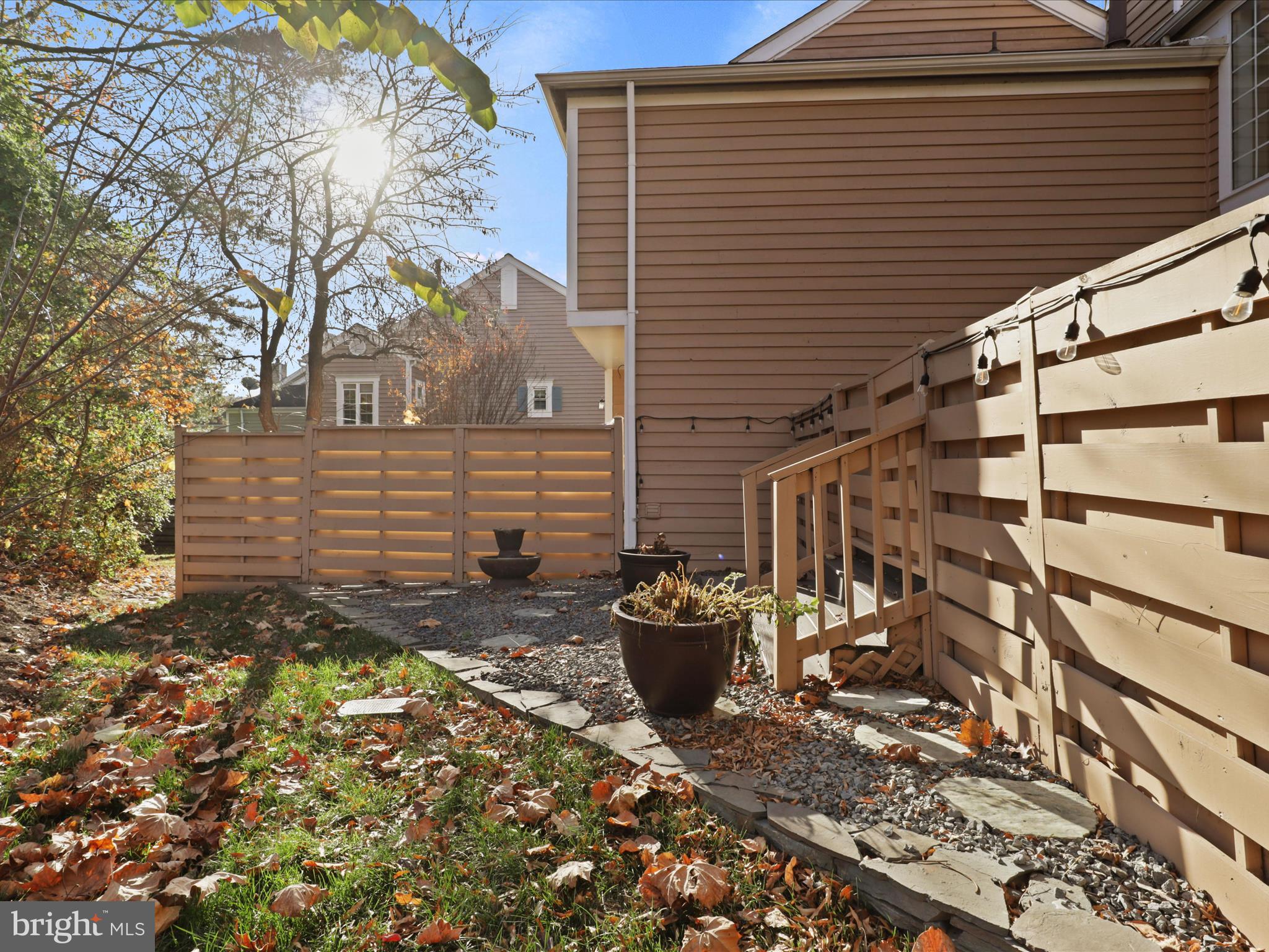 1554 Deer Point Way Reston, VA 20194 - Photo 41 of 69
