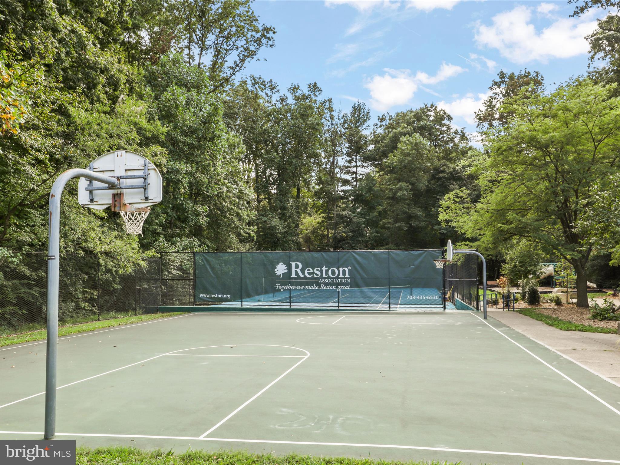 1554 Deer Point Way Reston, VA 20194 - Photo 57 of 69