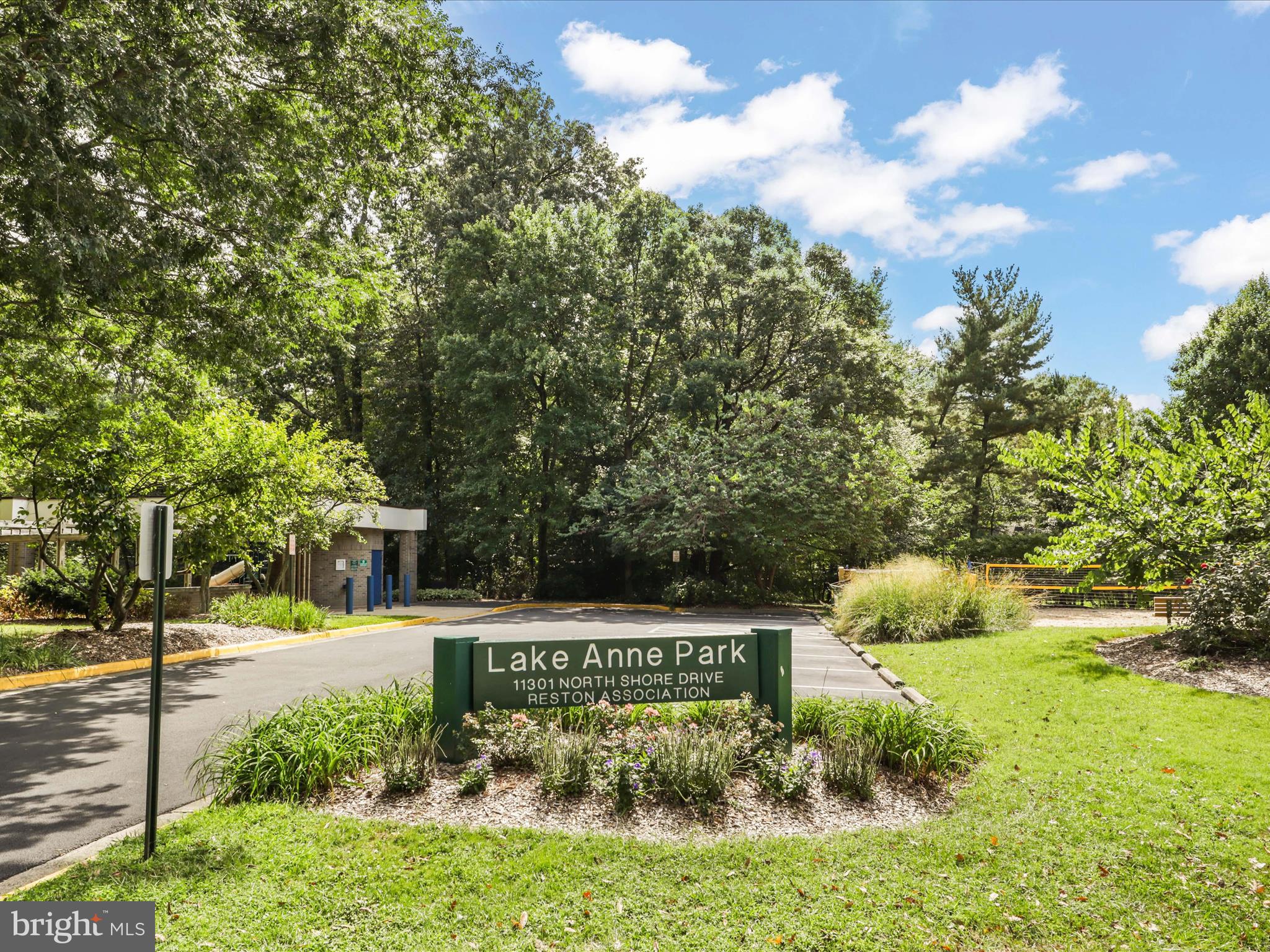 1554 Deer Point Way Reston, VA 20194 - Photo 60 of 69