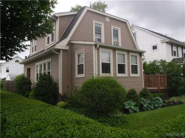 103 Wardman Road Tonawanda, NY 14217 - Photo 1 of 1 Exterior Front
