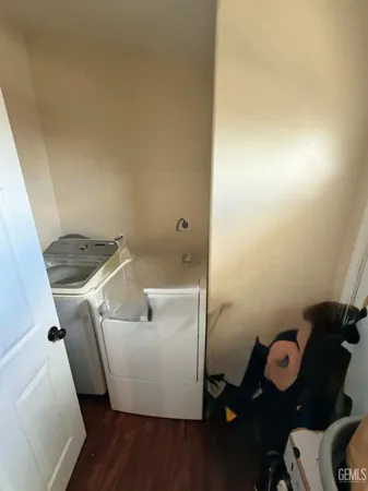 a bathroom with a sink and toilet