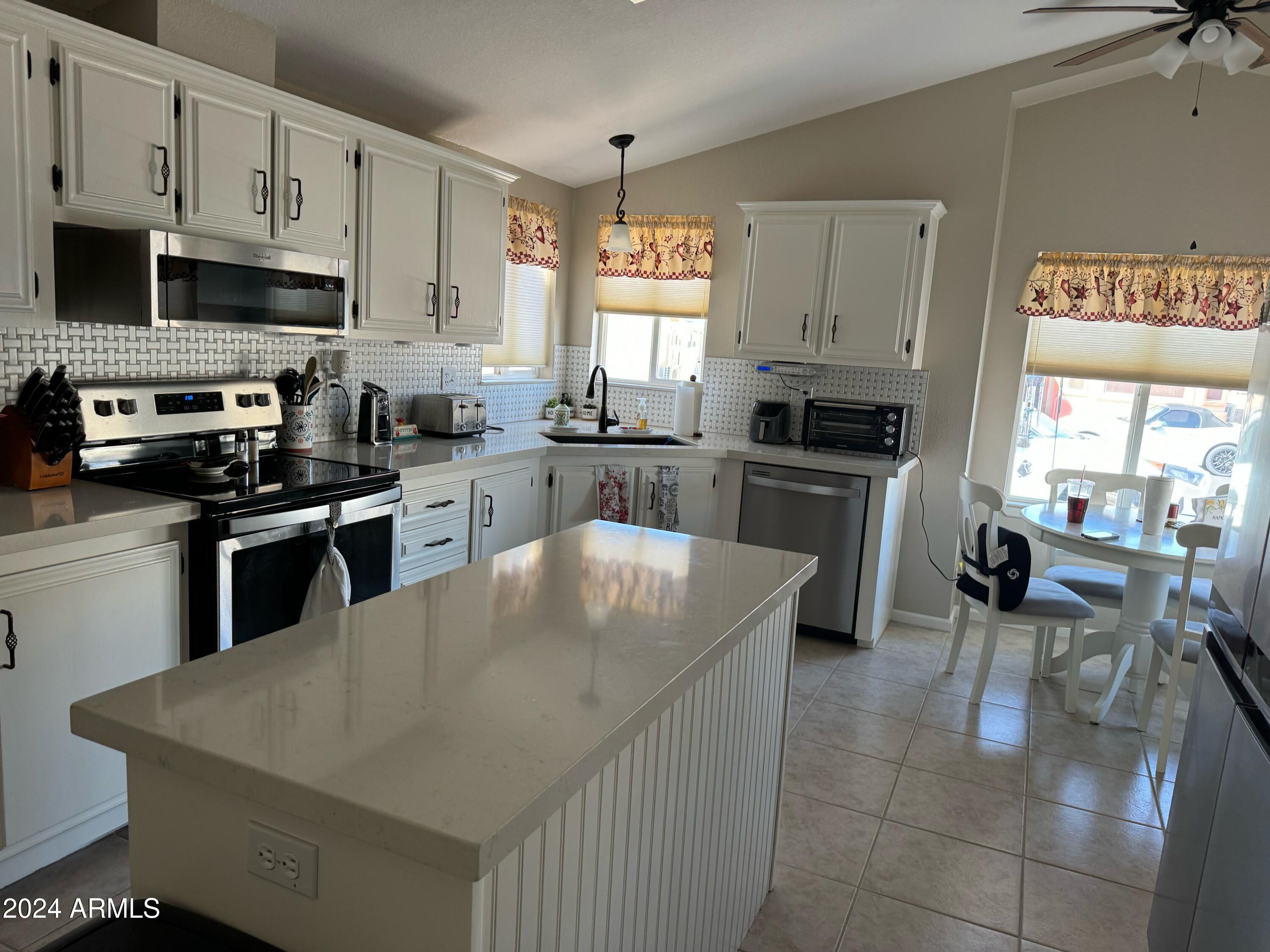 2101 South Meridian Road, Unit 62 Apache Junction, AZ 85120 - Photo 10 of 34 image9