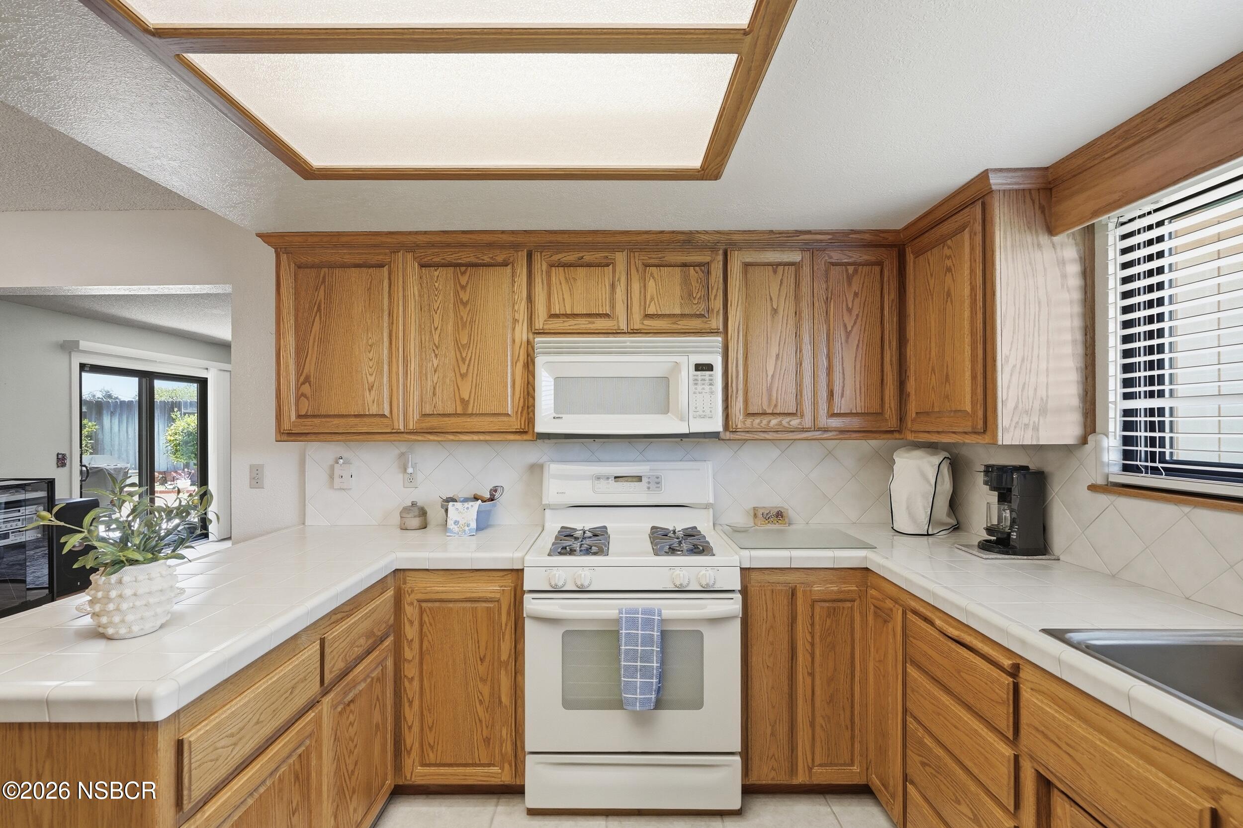 357 El Cerrito Santa Maria, CA 93455 - Photo 15 of 49 15_357 el cerrito-15
