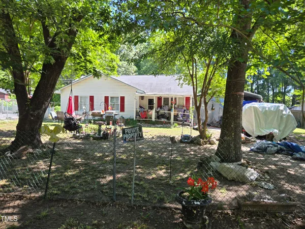 $87,000 | 304 West Thompson Avenue, Stantonsburg, NC 27883