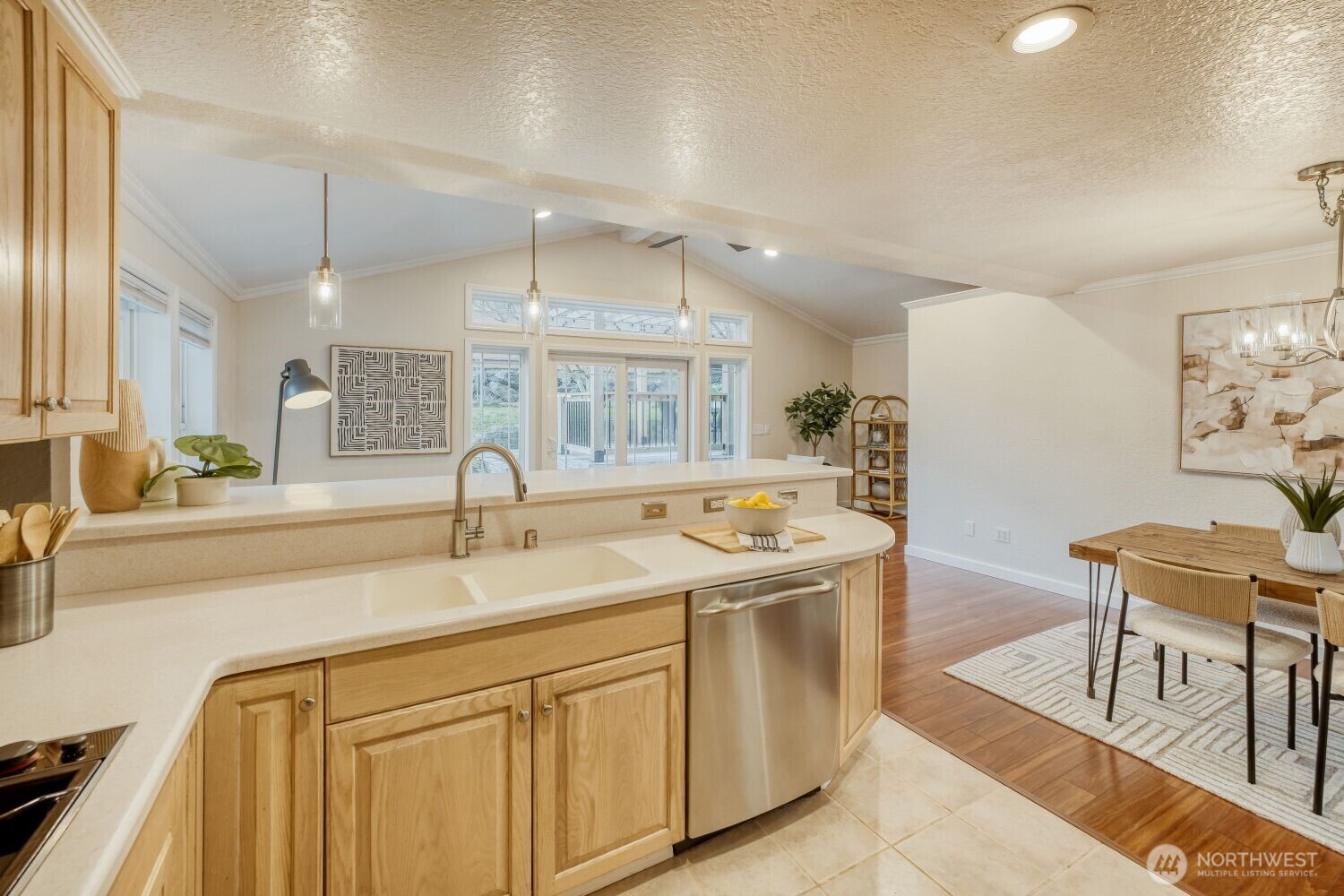 16928 17th Avenue Southeast Bothell, WA 98012 - Photo 15 of 28