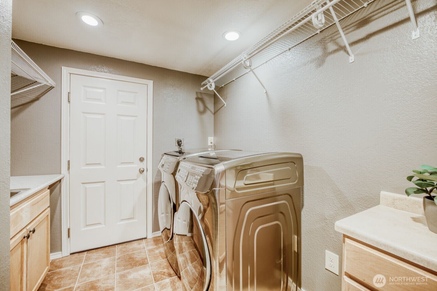 16928 17th Avenue Southeast Bothell, WA 98012 - Photo 24 of 28