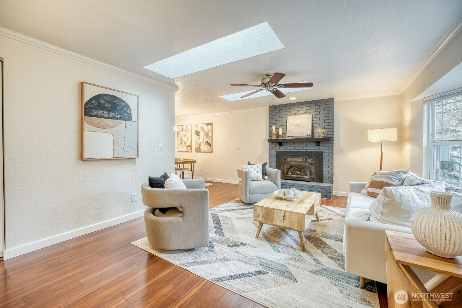 16928 17th Avenue Southeast Bothell, WA 98012 - Photo 8 of 28