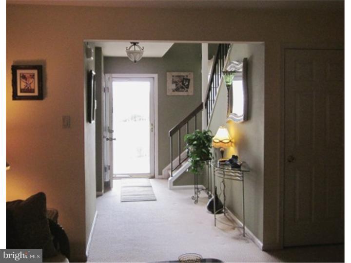 3 Kaylin Corner Chalfont, PA 18914 - Photo 2 of 24 Foyer