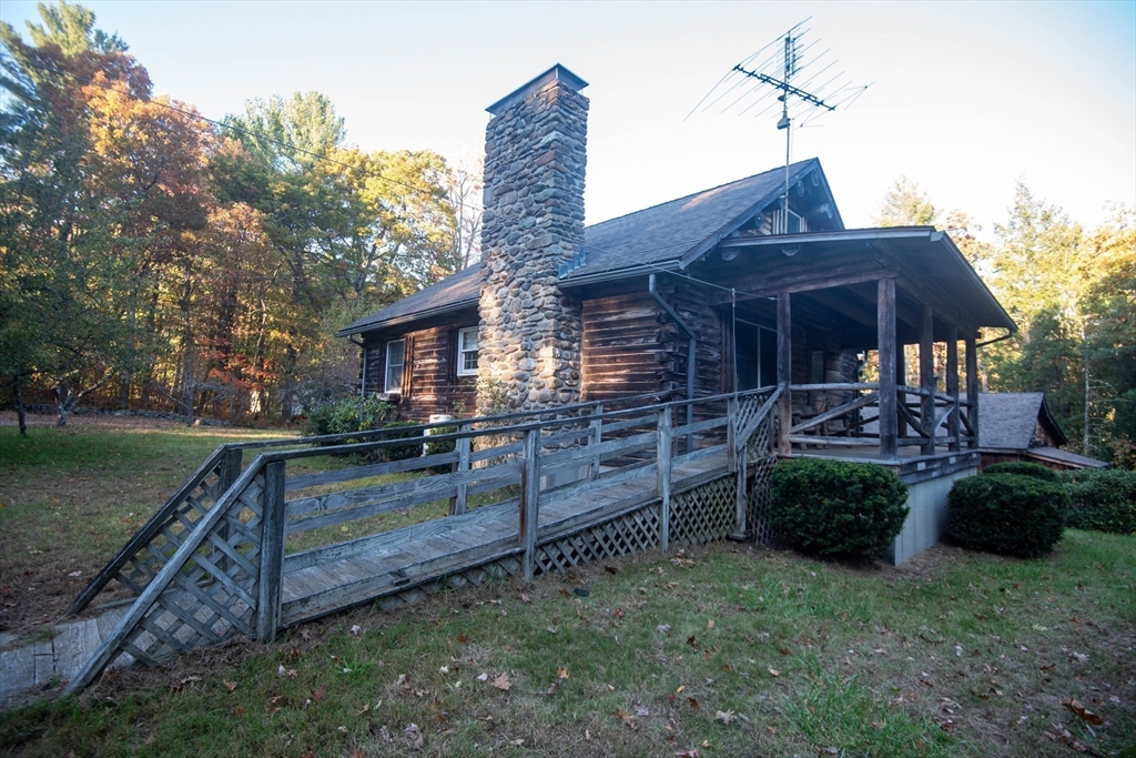 217 Nichols Road Barre, MA 01005 - Photo 5 of 41 a front view of a house with garden