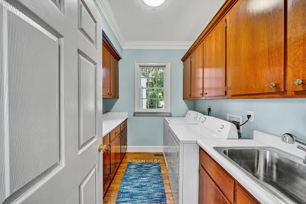 $989,900 | 824 Pendleton Drive, Salem, VA 24153