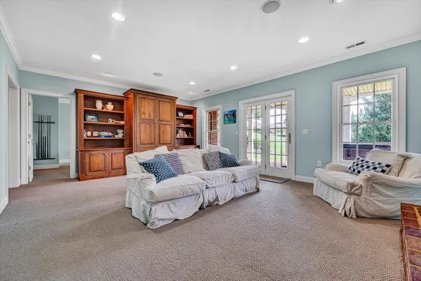 $989,900 | 824 Pendleton Drive, Salem, VA 24153