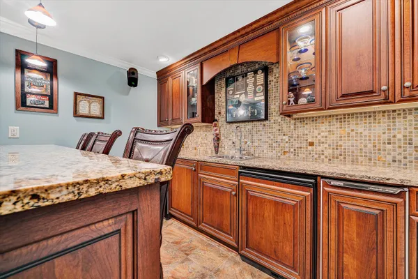 $989,900 | 824 Pendleton Drive, Salem, VA 24153