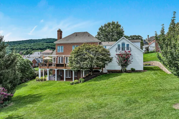 $989,900 | 824 Pendleton Drive, Salem, VA 24153