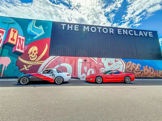 a view of an entryway with a roof