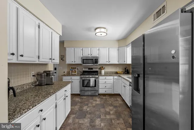 $574,900 | 4 Birch Run Court, Ewing, NJ 08628