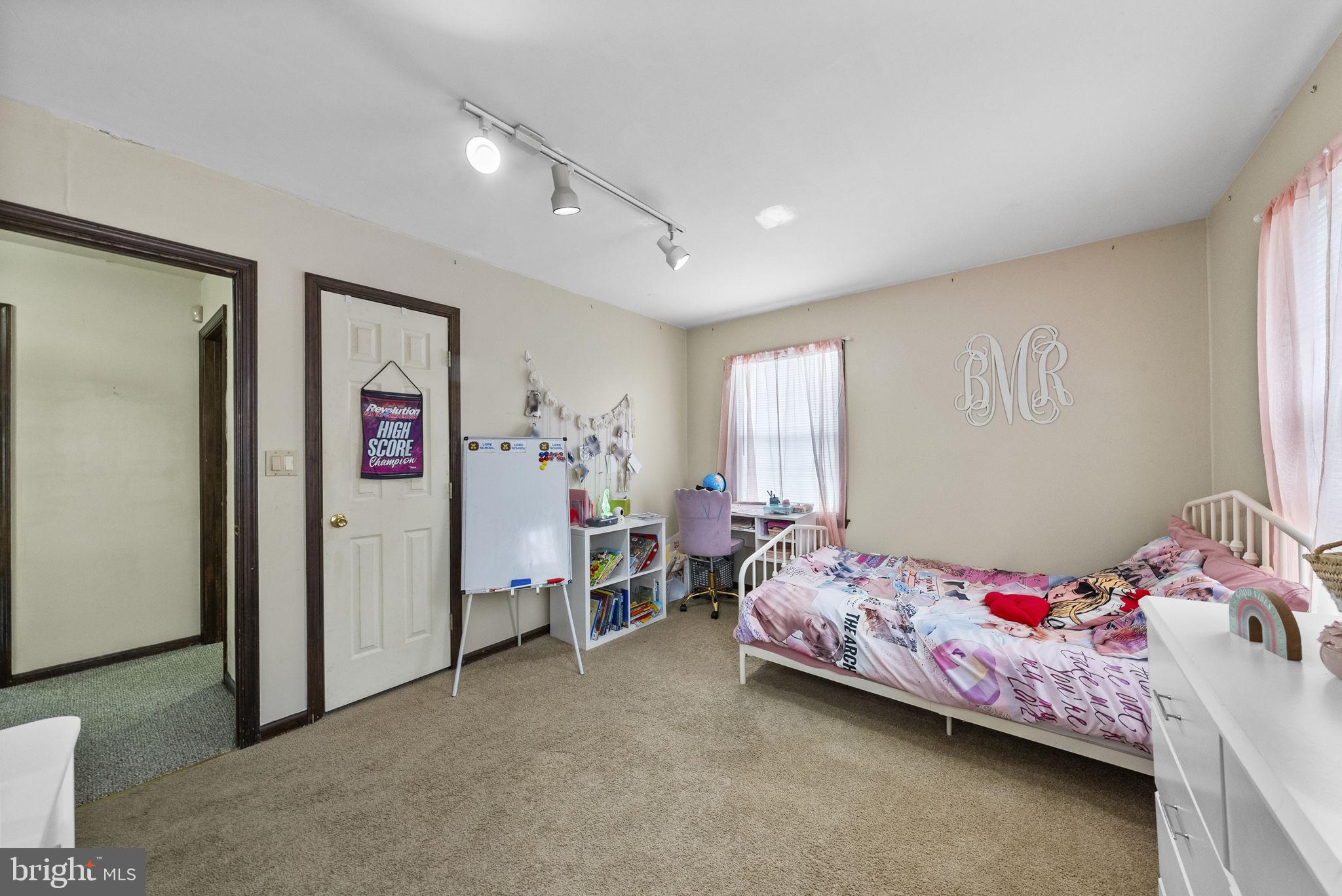 4 Birch Run Court Ewing, NJ 08628 - Photo 34 of 57 a bedroom with a bed and a window