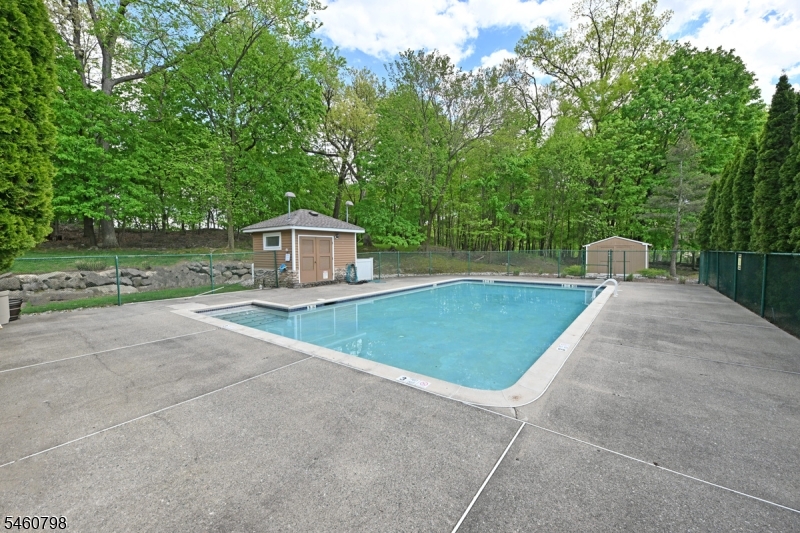 8 Hunter Road North, Unit 8 North Haledon, NJ 07508 - Photo 33 of 46 Gallery Image 33