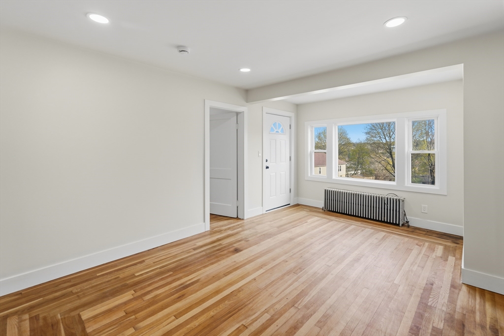 25 Johnson Street Worcester, MA 01604 - Photo 22 of 30