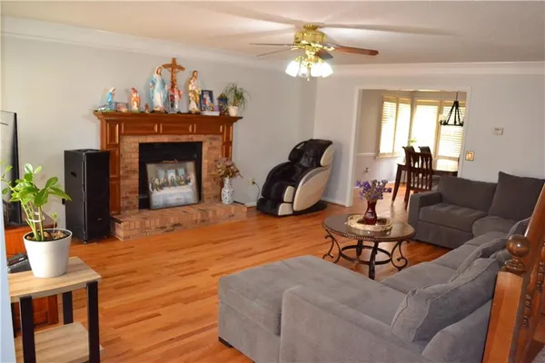 $429,900 | 1530 North Milford Creek Lane Southwest, Marietta, GA 30008