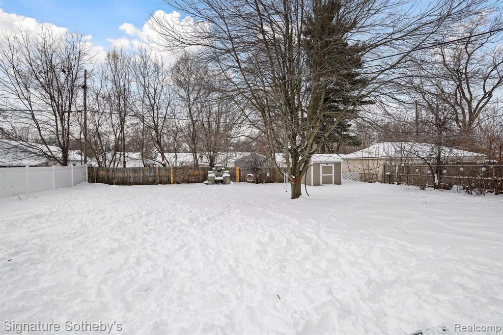 21127 Inkster Road Farmington Hills, MI 48336 - Photo 22 of 24