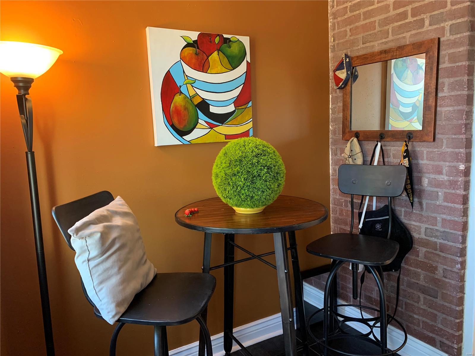3028 Watson Road St. Louis, MO 63139 - Photo 9 of 29