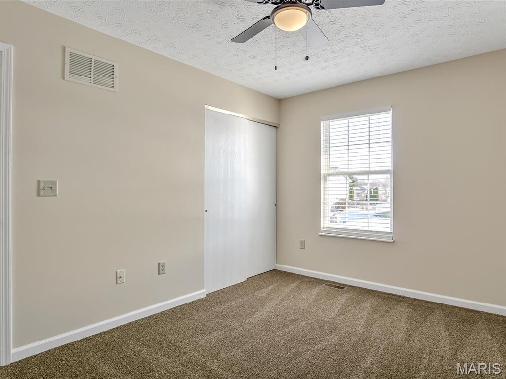 65 Ashbrooke Troy, IL 62294 - Photo 12 of 26