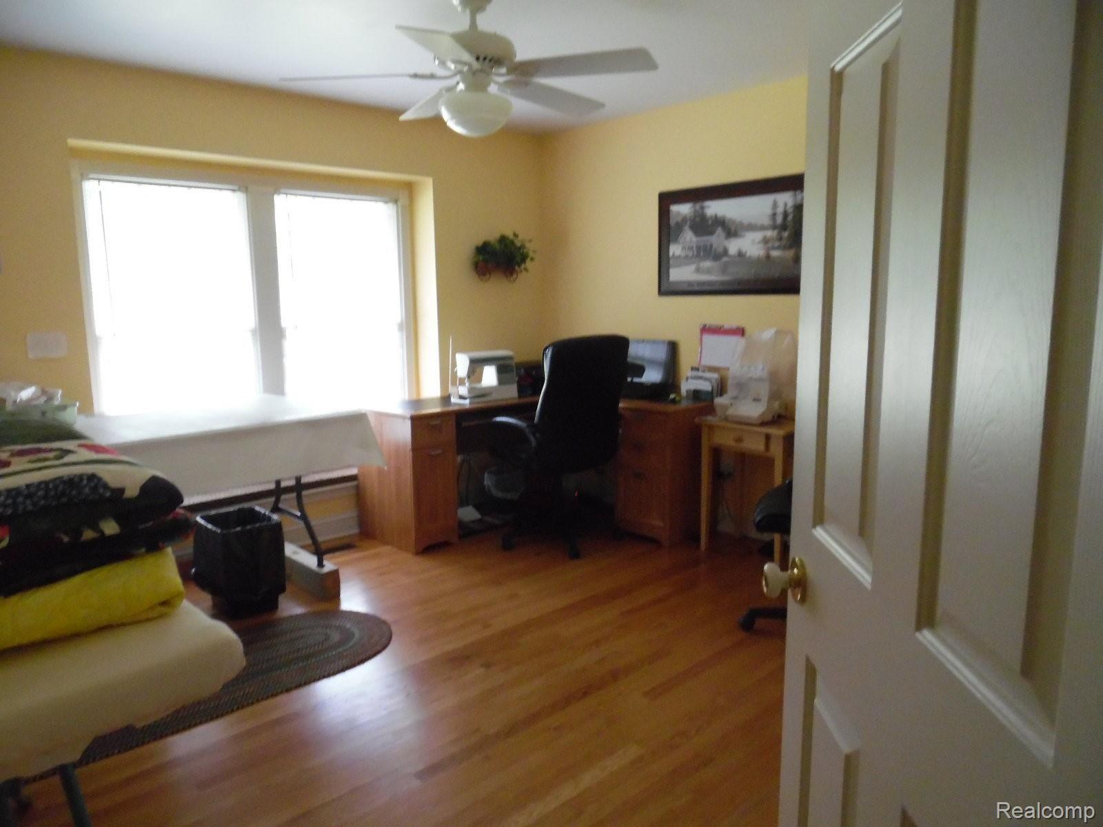 2130 Broker Road Lapeer, MI 48446 - Photo 24 of 35 SAM_1090.JPG