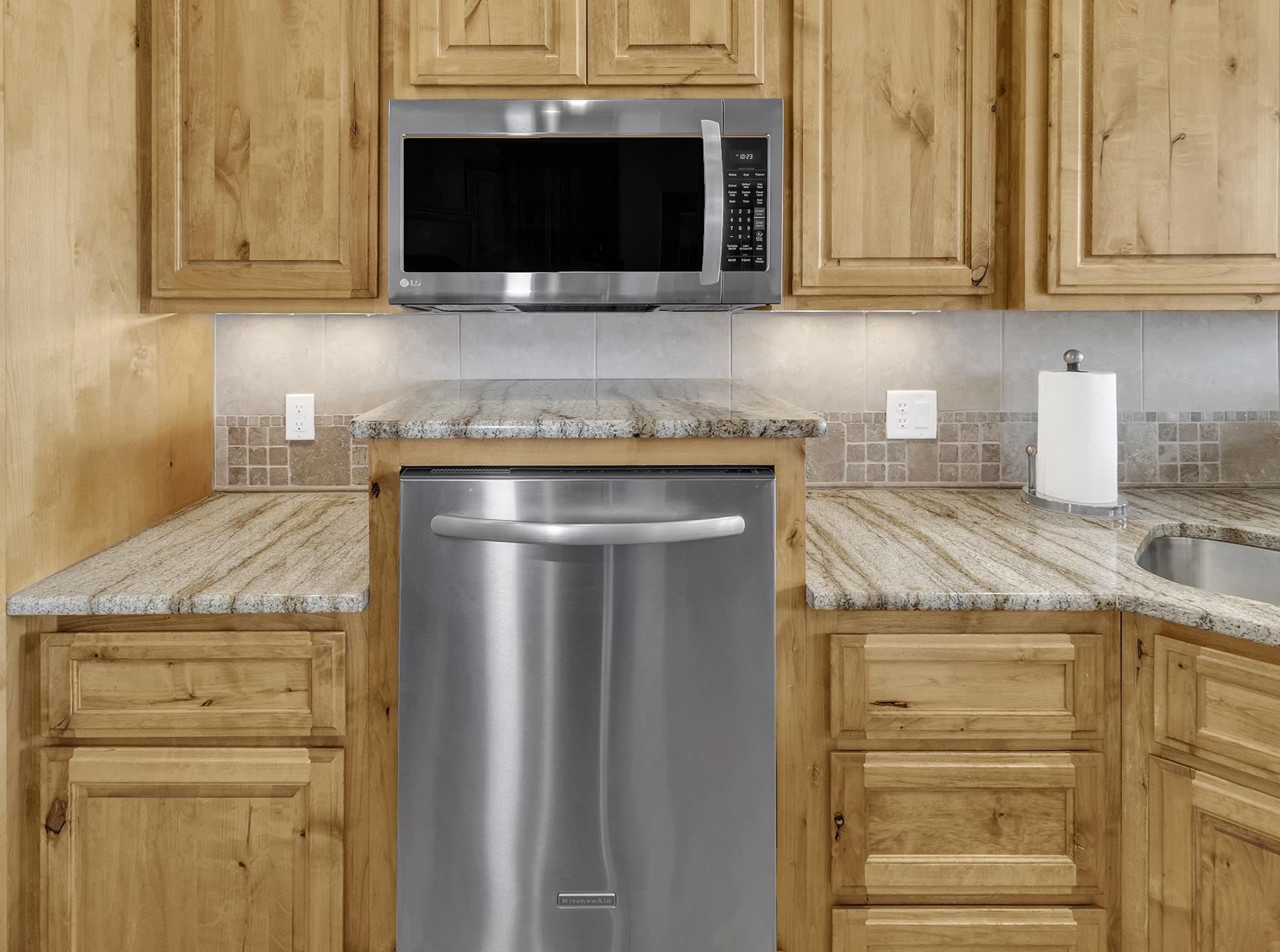 3133 B Road Grand Junction, CO 81503 - Photo 13 of 42 Gallery Image 13