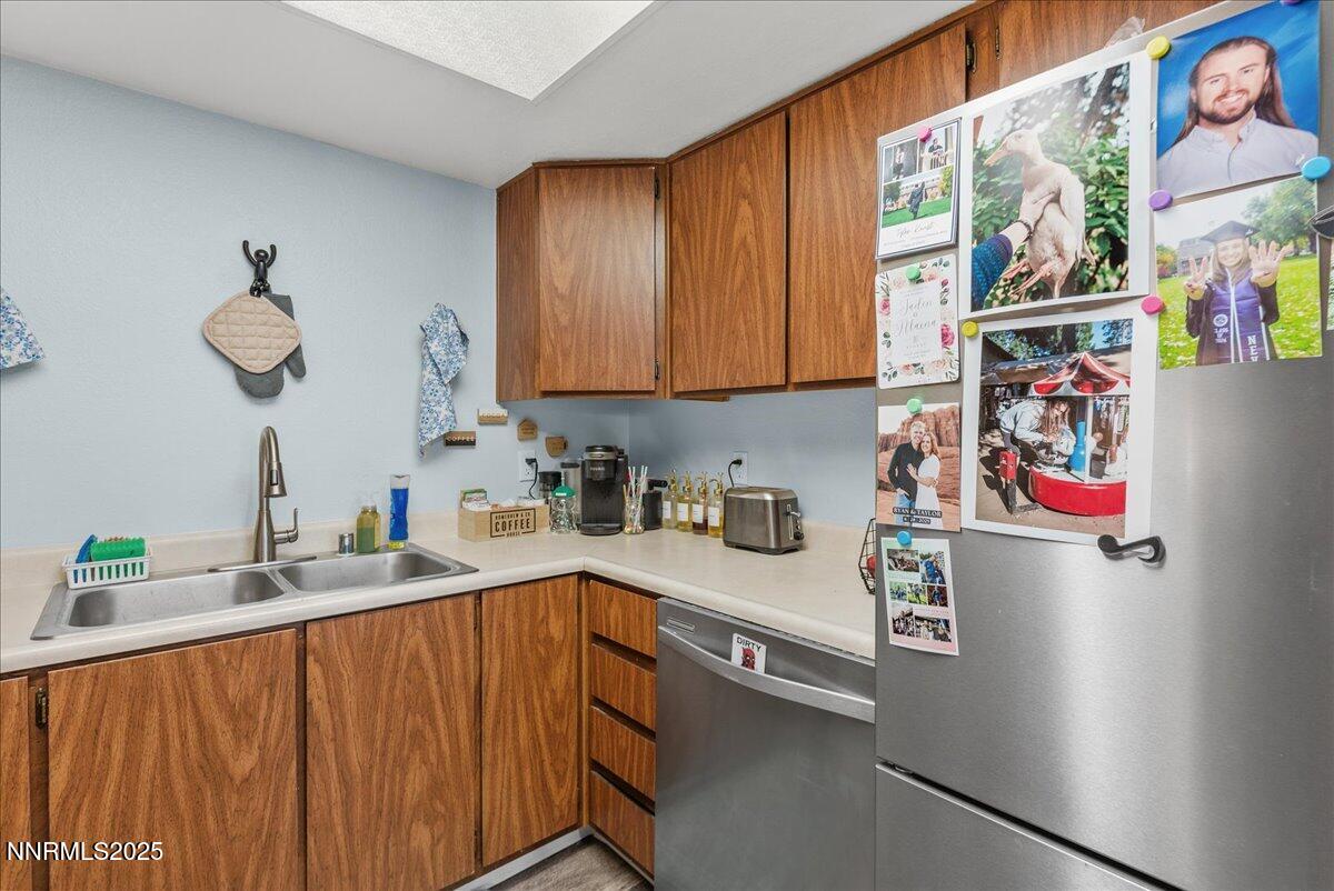 63 Vista Rafael Parkway Reno, NV 89503 - Photo 14 of 24 14-63 Vista Rafael Parkway Reno NV 89503