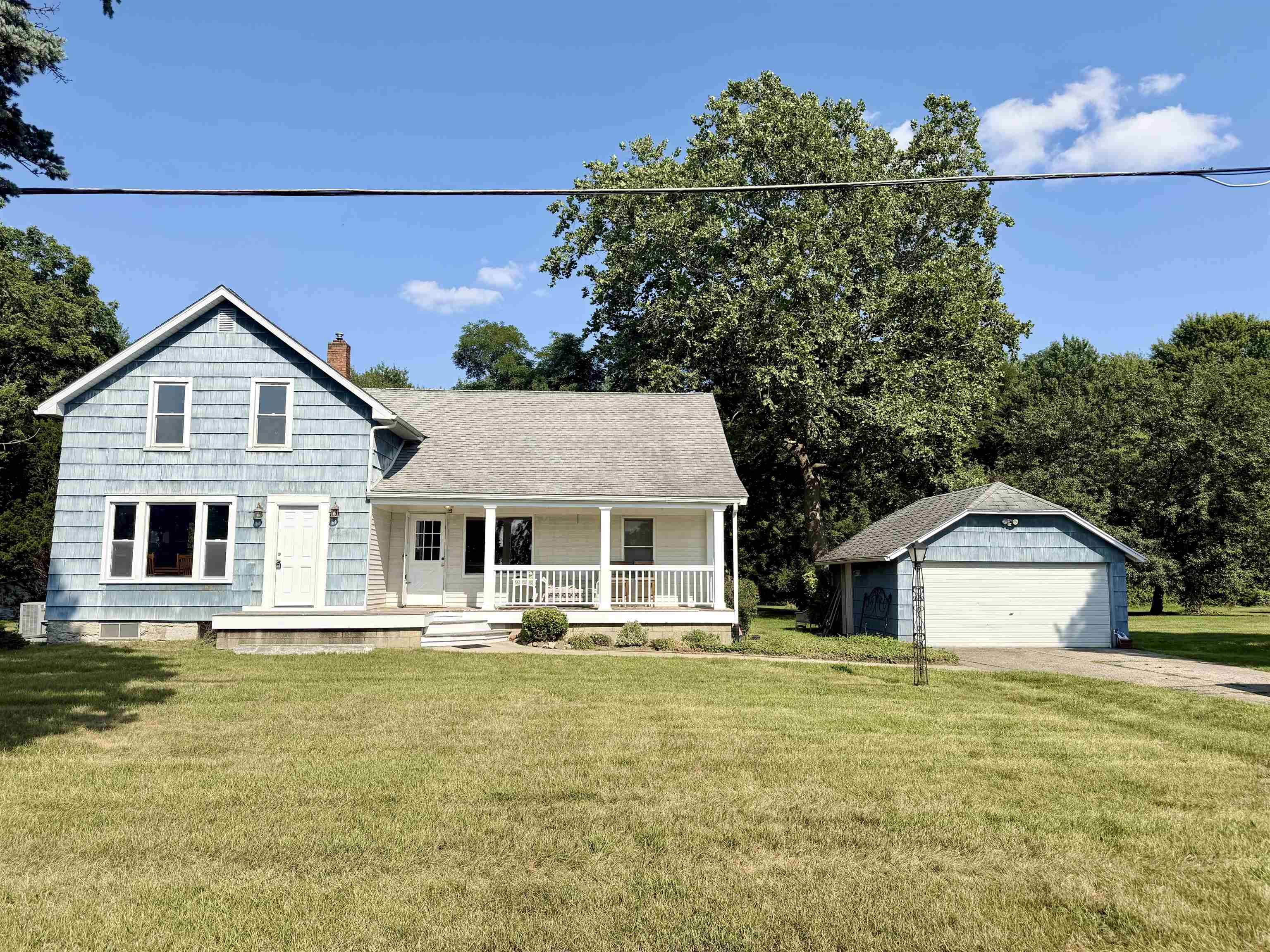 7310 North Seymour Road Flushing, MI 48433 - Photo 1 of 18 50217473-c2dd34ac-4202-401a-a5aa-496c46309d3a.JPG