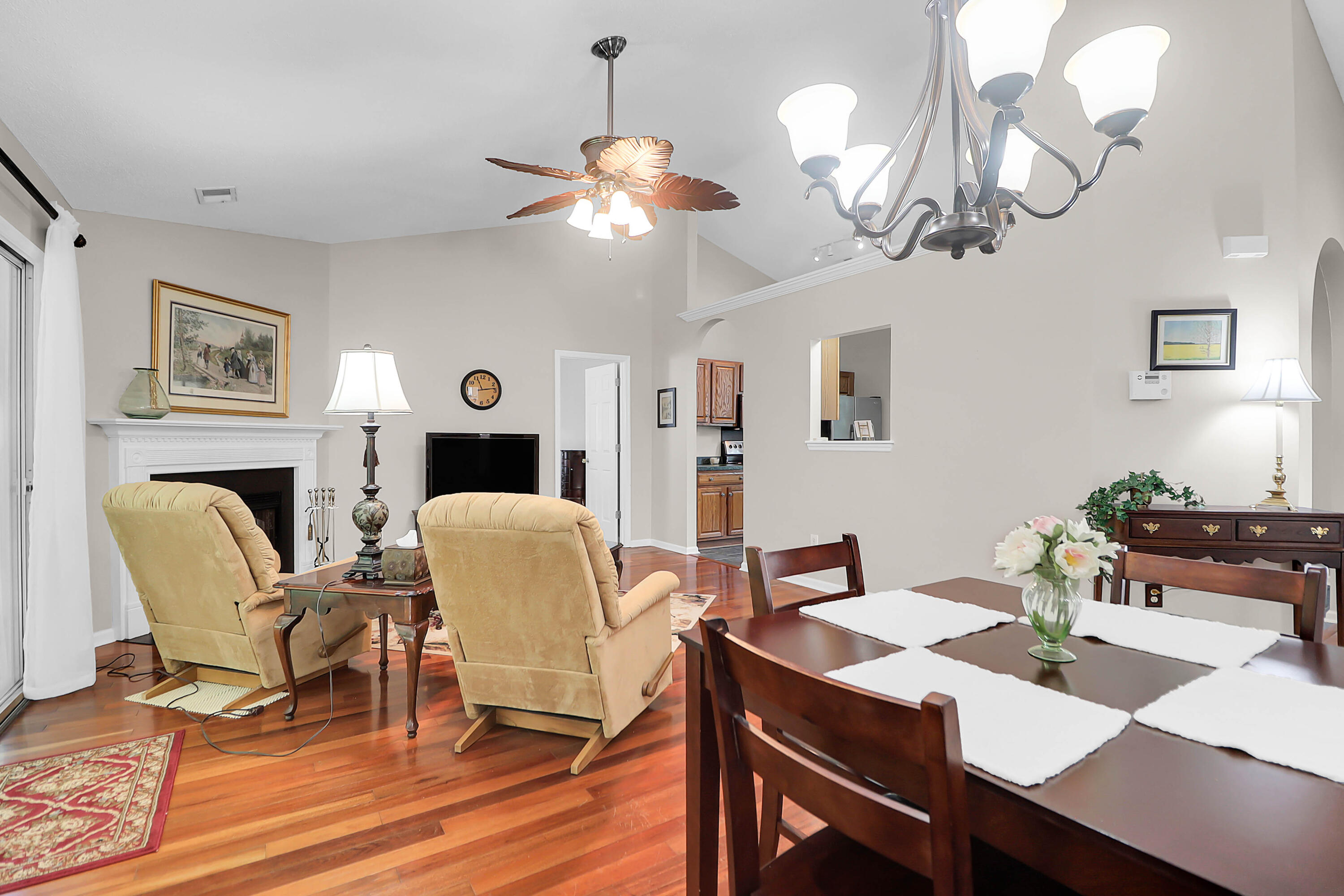 169 Historic Drive Mount Pleasant, SC 29464 - Photo 7 of 22 169 Historic -Tidalcreekphoto- (10)