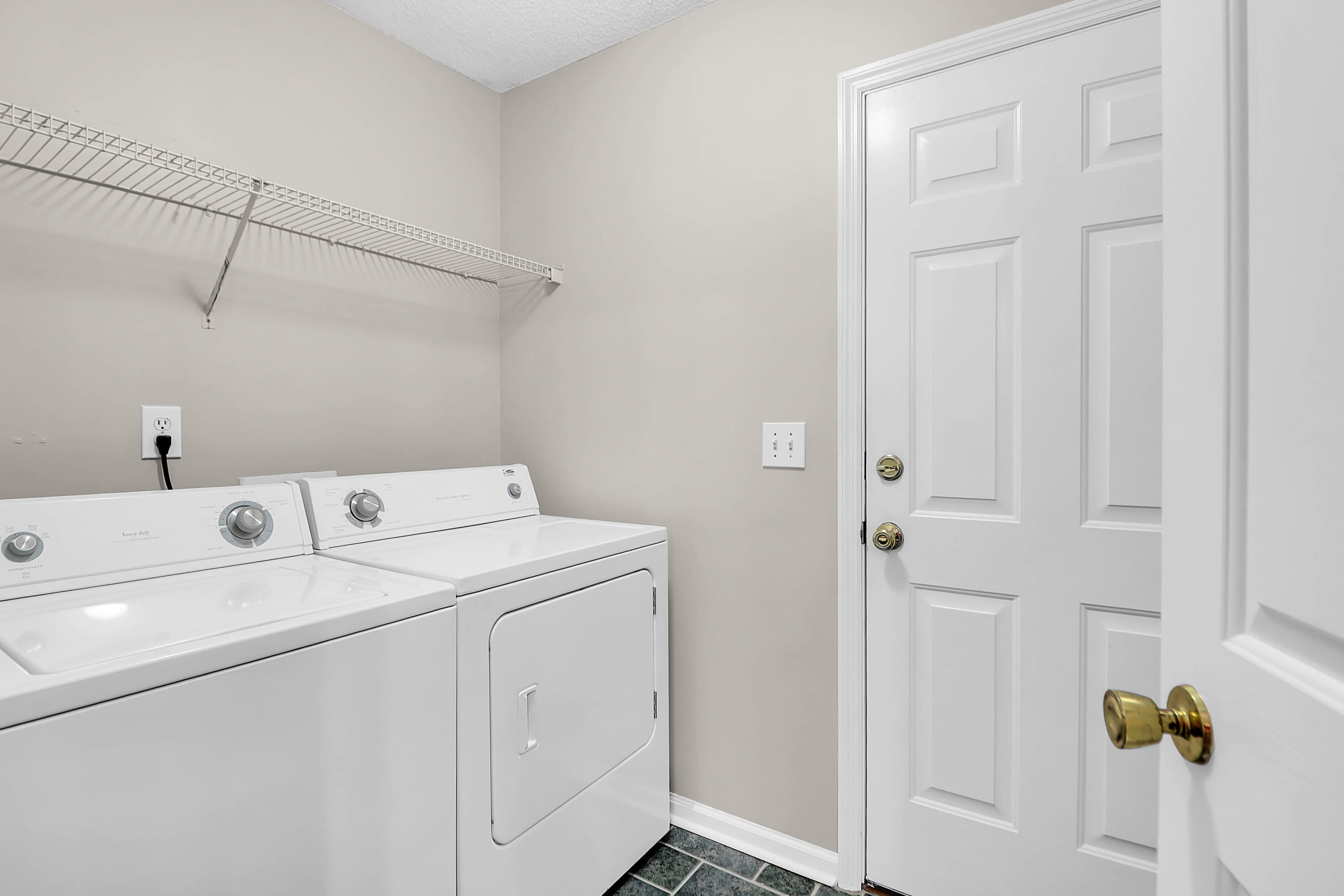 169 Historic Drive Mount Pleasant, SC 29464 - Photo 8 of 22 169 Historic -Tidalcreekphoto- (17)