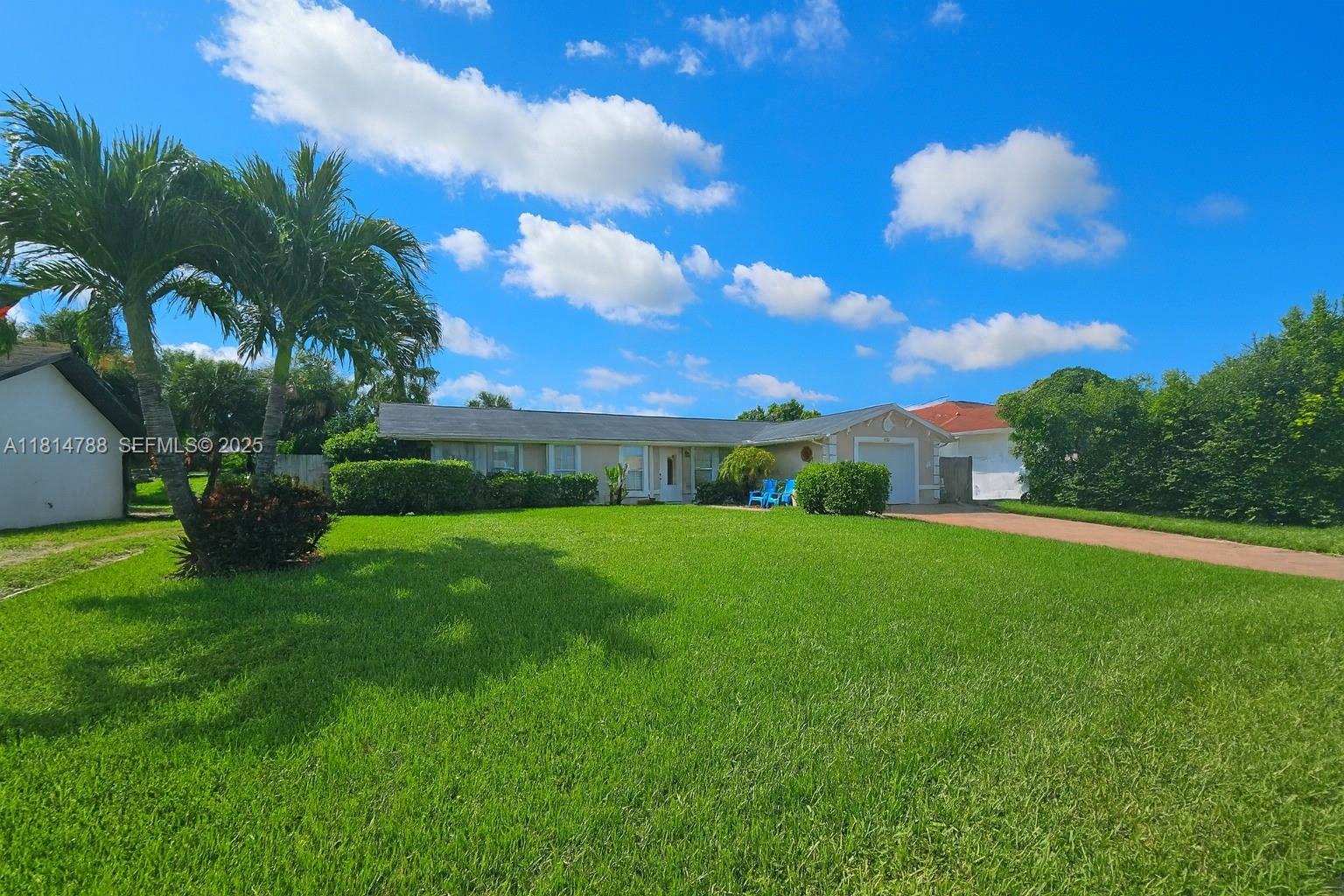 4706 25th Avenue Southwest Naples, FL 34116 - Photo 3 of 25
