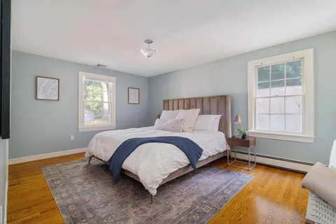 $945,000 | 8 Ivanhoe Drive, Lynnfield, MA 01940