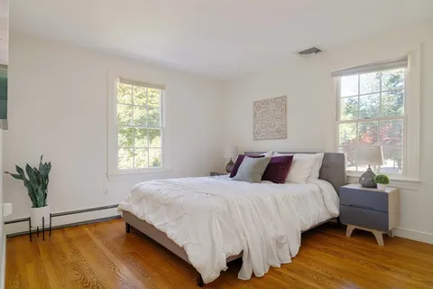 $945,000 | 8 Ivanhoe Drive, Lynnfield, MA 01940