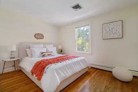 $945,000 | 8 Ivanhoe Drive, Lynnfield, MA 01940