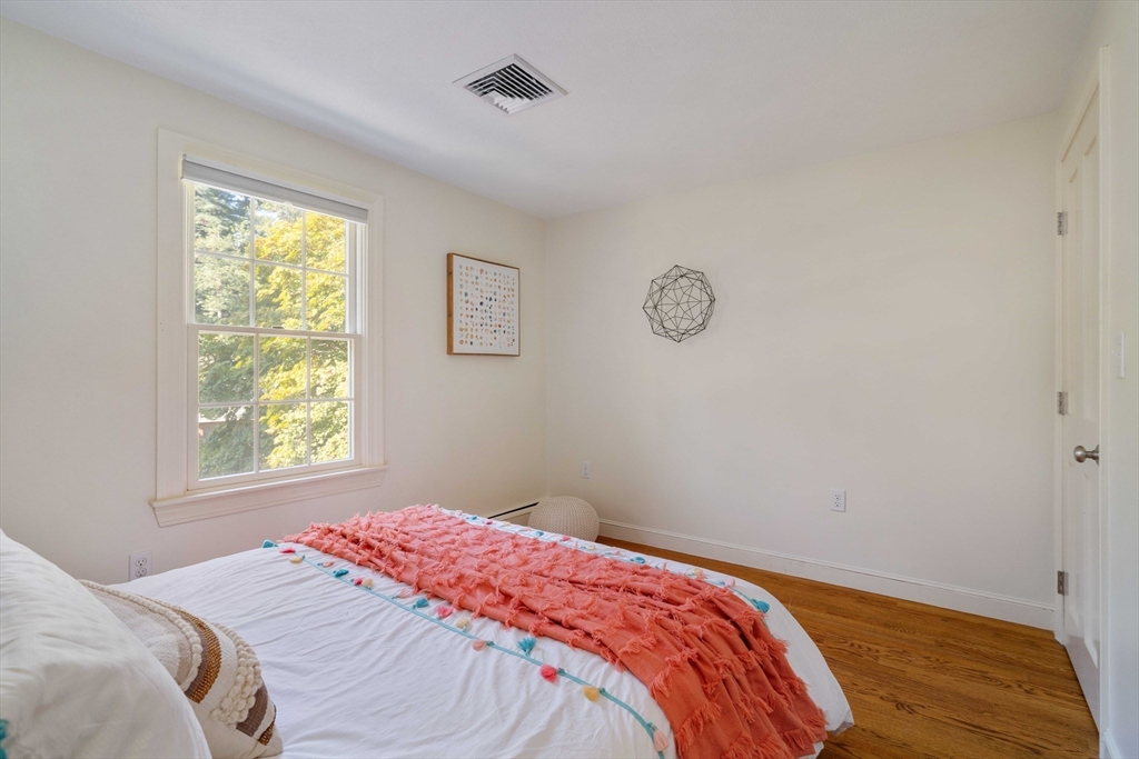 8 Ivanhoe Drive Lynnfield, MA 01940 - Photo 23 of 36