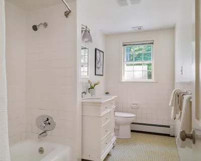 $945,000 | 8 Ivanhoe Drive, Lynnfield, MA 01940