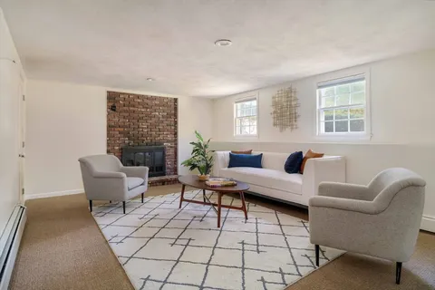 $945,000 | 8 Ivanhoe Drive, Lynnfield, MA 01940