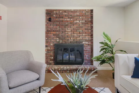 $945,000 | 8 Ivanhoe Drive, Lynnfield, MA 01940